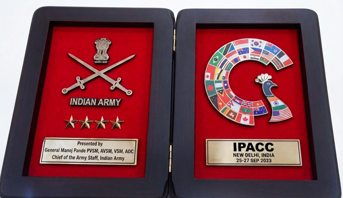 Indo-Pacific Armies Chiefs Unity Bi-Fold Plaque